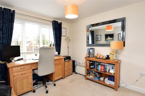 36 Abbott Way, Holbrook, Ipswich, IP9 2FF