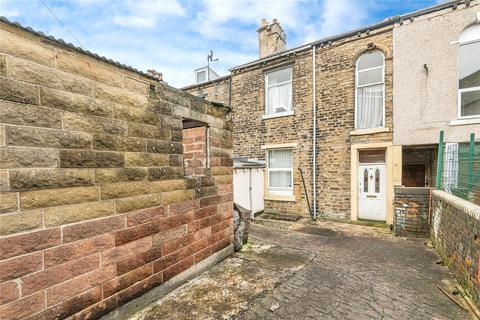 3 bedroom terraced house for sale, Bradford Road, Huddersfield, HD1