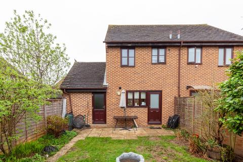 2 bedroom semi-detached house to rent, Manor Road, Witney, Oxfordshire, OX28