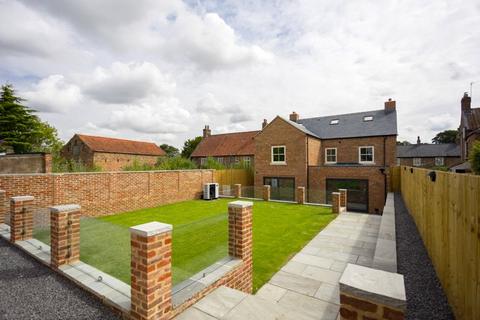 5 bedroom detached house for sale, Main Street, Holtby, York, YO19