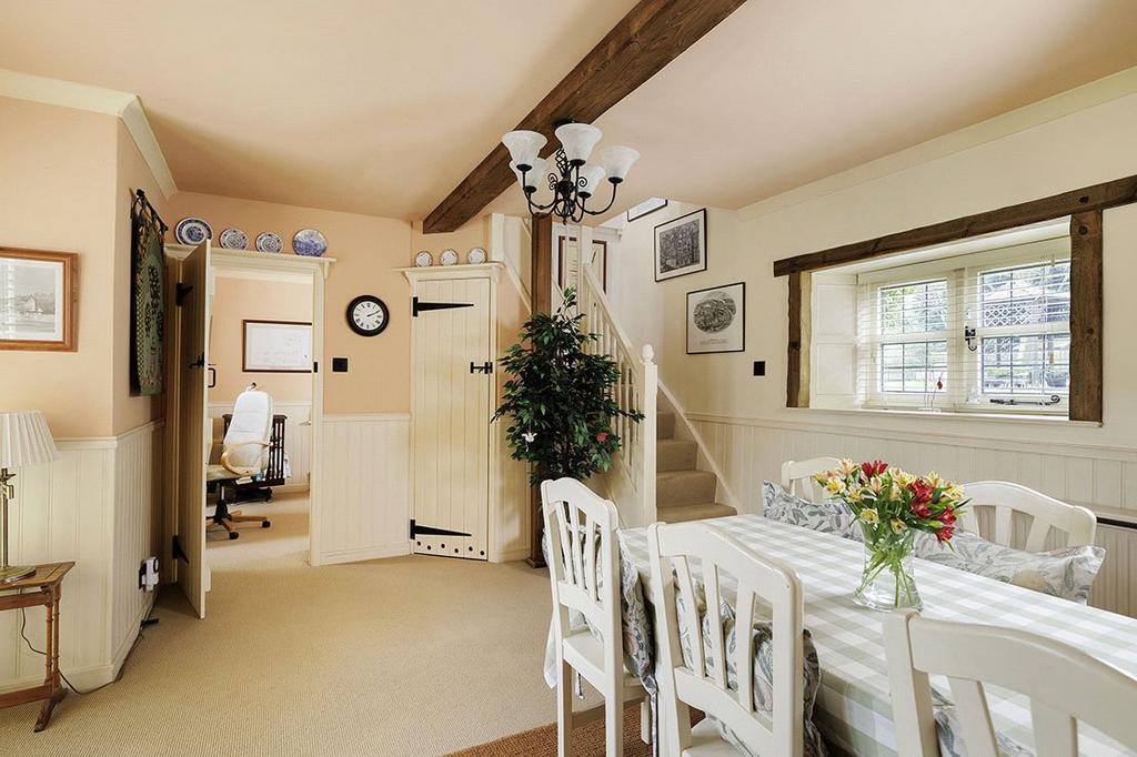 Breakfast Room