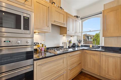 2 bedroom apartment for sale, Beauchamp Road, SW11