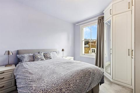 2 bedroom apartment for sale, Beauchamp Road, SW11