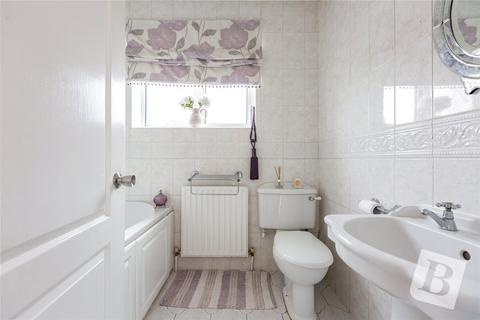 157 Dagenham Road, Romford, RM7 0TL