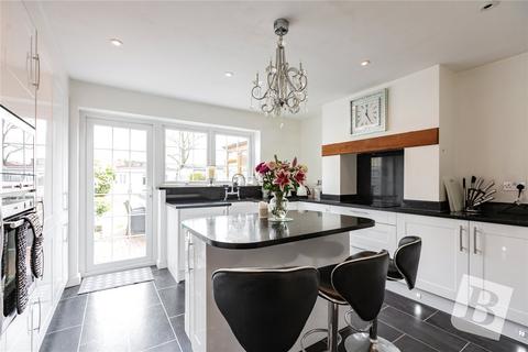 157 Dagenham Road, Romford, RM7 0TL