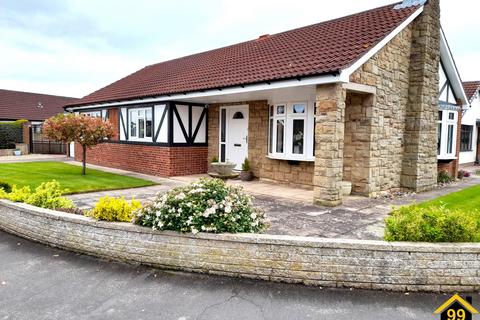 3 bedroom detached bungalow for sale, Barley Rise, York, North Yorkshire, YO32