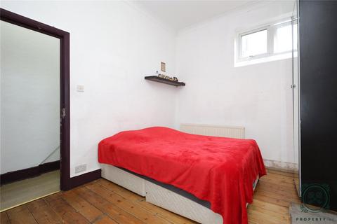 4 bedroom terraced house for sale, Cavendish Road, London, N4