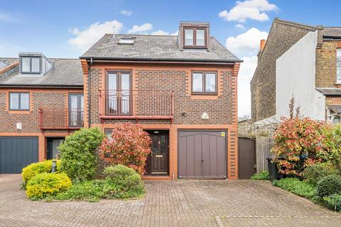 3 bedroom link detached house for sale, Arnulls Road, Streatham