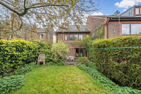 3 bedroom link detached house for sale, Arnulls Road, Streatham