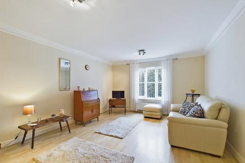 1 bedroom flat for sale, Towergate, Chester, CH1