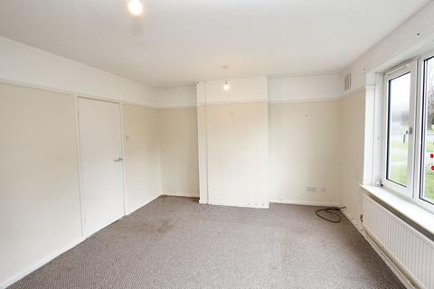 27 Blackbird Road, St Athan, Barry, CF62 4NL