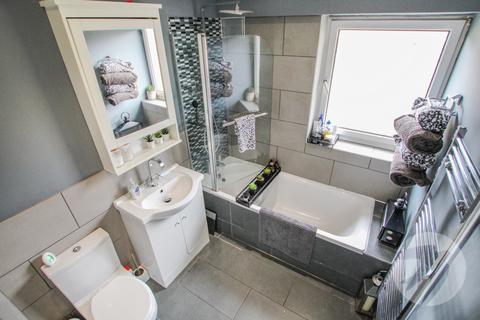 67 Oakways, Eltham, London, SE9 2NZ