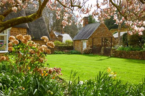 8 bedroom detached house for sale, Main Street, Wroxton St. Mary, Wroxton, Banbury, OX15