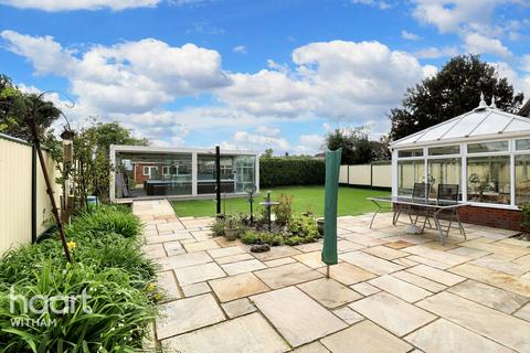 Kinard House Steeple Road, Latchingdon, Chelmsford, CM3 6JX