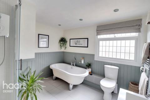 81 Chilson Drive, Mickleover, Derby, DE3 0PG