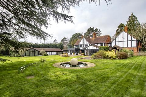 5 bedroom detached house for sale, Westerham Road, Oxted, Surrey, RH8