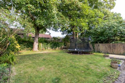 8 Fair View, Alresford, SO24 9PR