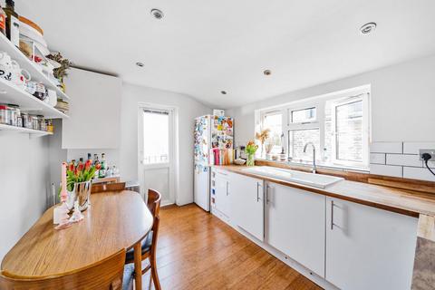 1 bedroom flat for sale, Relf Road, Peckham Rye