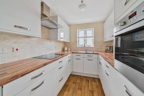 1 bedroom apartment for sale, Churchfield Road, Walton-On-Thames, KT12