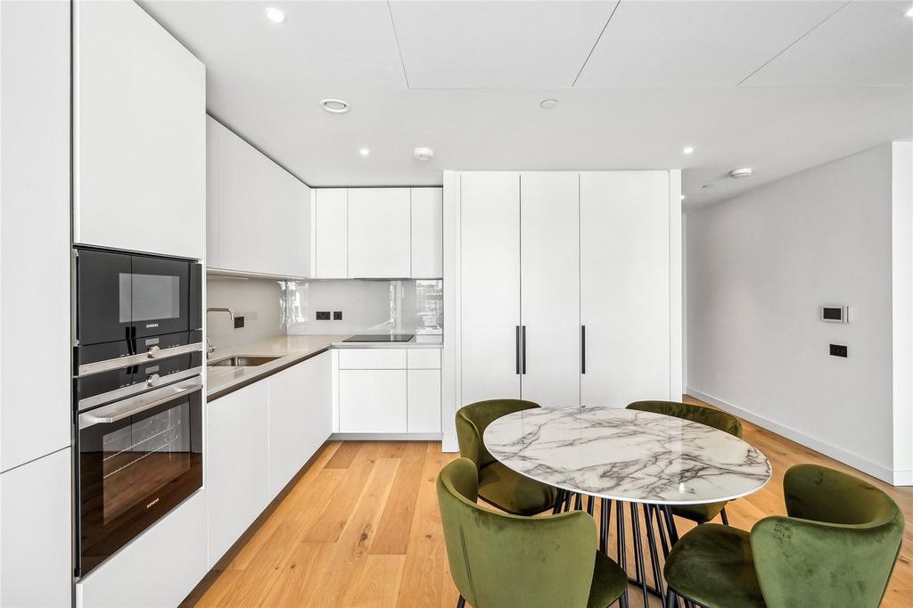 Kitchen/Dining Area