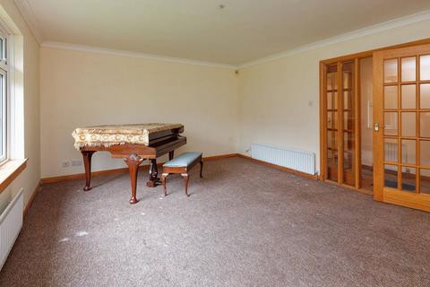 3 bedroom bungalow for sale, 3 Colliehill Road, Biggar, ML12 6PN