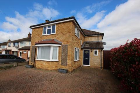 4 bedroom detached house for sale, Benmead Road, Kidlington, OX5