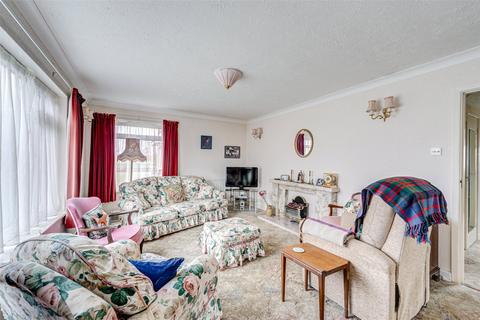 2 bedroom flat for sale, Sea Lane, Ferring, Worthing, West Sussex, BN12