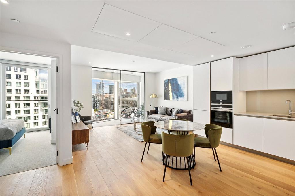 Kitchen/Dining Area