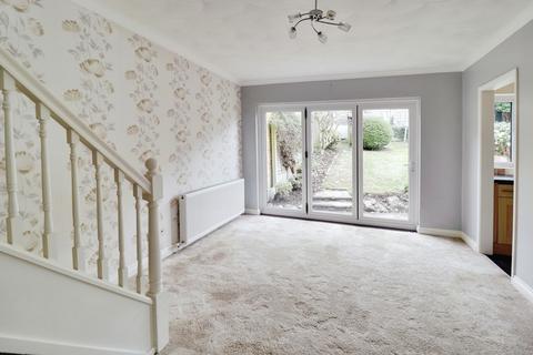 3 bedroom semi-detached house for sale, Durley Close, South Benfleet