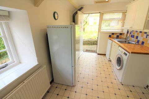 2 bedroom cottage to rent, East End, Chadlington OX7