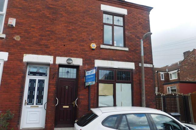 Available en suite room in a shared House Nadine