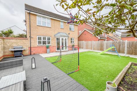 3 bedroom detached house for sale, Cheapside West, Rayleigh