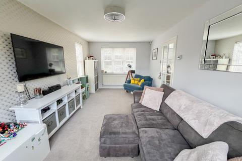 64 Cheapside West, Rayleigh, SS6 9DE