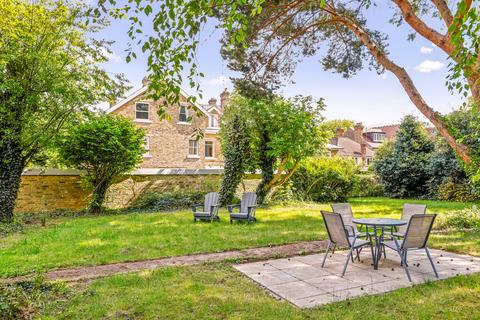 Flat 2, 11 Castlebar Hill, London, W5 1TA