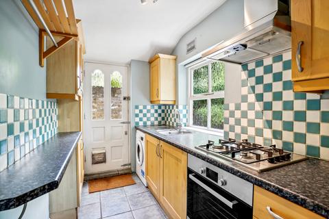 Flat 2, 11 Castlebar Hill, London, W5 1TA