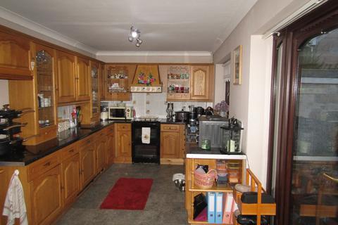 2 bedroom detached house for sale, Lon Catwg, Gellinudd, Pontardawe, Swansea.