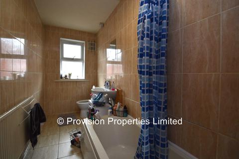 4 bedroom terraced house to rent, Headingley Mount, Headingley LS6