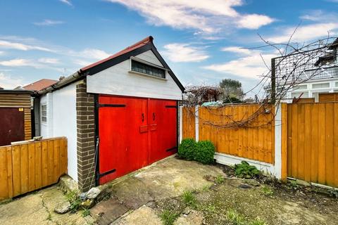 51 Byrne Drive, Southend-on-sea, SS2 6SD