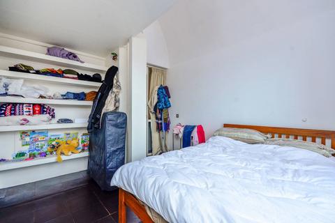 1 bedroom maisonette to rent, Barbican, Barbican, London, EC2Y