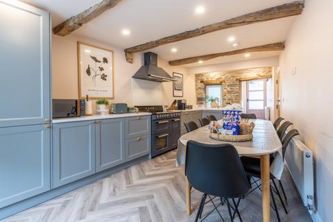 3 Beck Head, Kirkby Lonsdale, Carnforth, LA6 2AY
