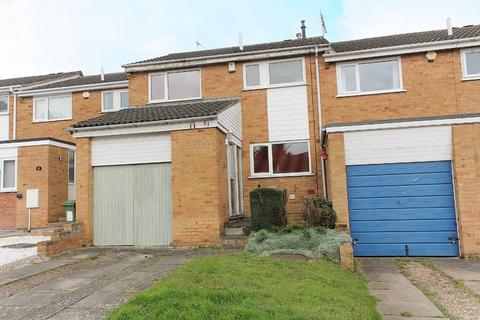 3 bedroom townhouse for sale, Sonning Way, Glen Parva, Leicester