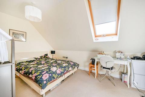 2 bedroom flat for sale, Castlebar Park, Ealing, London, W5