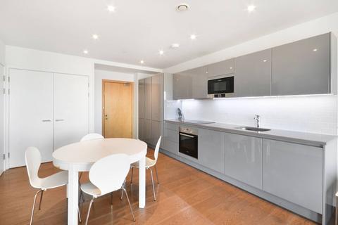 1 bedroom flat to rent, Sayer Street, Elephant and Castle, London, SE17