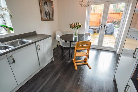 2 bedroom terraced house for sale, Janson Place, Altrincham