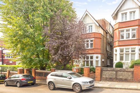 1 bedroom flat to rent, Frognal, Hampstead, London, NW3