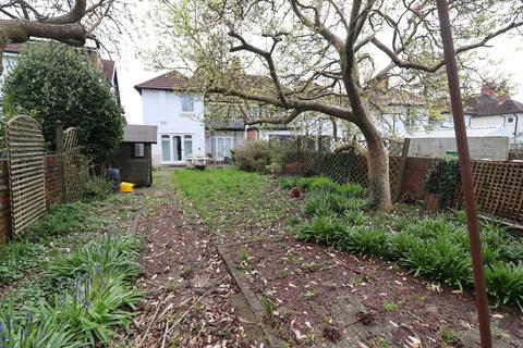 4 bedroom semi-detached house for sale, Heath Park Avenue, Heath, Cardiff