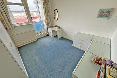 2 bedroom ground floor flat for sale, Pacific Court, Shoreham-by-Sea BN43