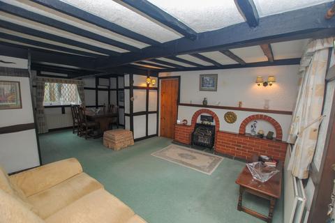 3 bedroom cottage for sale, Brandlee, Dawley, Telford, TF4 2NR