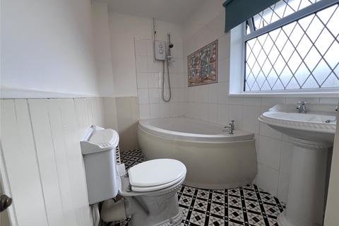 18 Collingwood Crescent, Grimsby, DN34 5RG