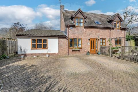 4 bedroom detached house for sale, Wickham Road, Finningham